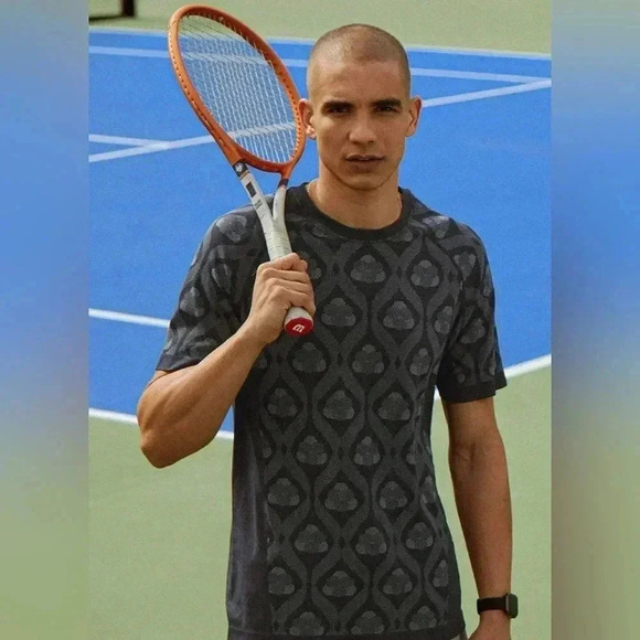 Fabletics The Training Day Black Short Sleeve Tee T-shirt Size S - Picture 2 of 13